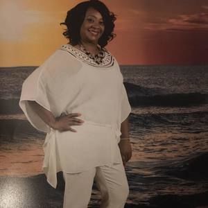 Meet your Posher, Sherry